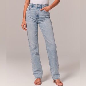 New Abercrombie & Fitch Women’s Ultra High 90s Curve Love Straight Jean
